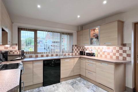 7 Pentrosfa Road, Llandrindod Wells, LD1 5NL