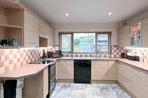 7 Pentrosfa Road, Llandrindod Wells, LD1 5NL