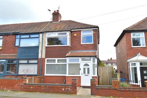 3 bedroom house to rent, Alcester Street, Chadderton, Oldham