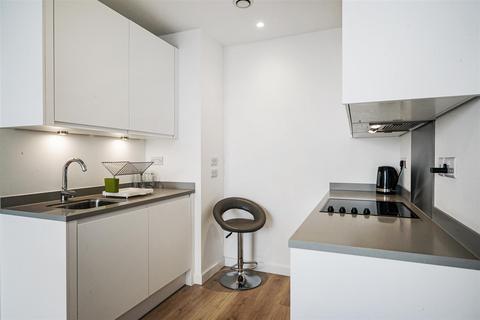 1 bedroom flat for sale, 102 Bollo Lane, London W4