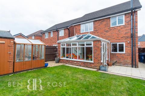 4 bedroom detached house for sale, Sycamore Gardens, Leyland