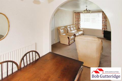 3 bedroom semi-detached house for sale - Spire Close, Norton, Stoke-On-Trent