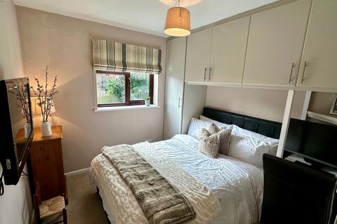 10 Spinney Grove, Hereford, HR1 1AY