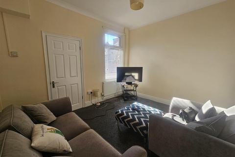 1 bedroom in a house share to rent - Balmoral Terrace, Bishopthorpe Road