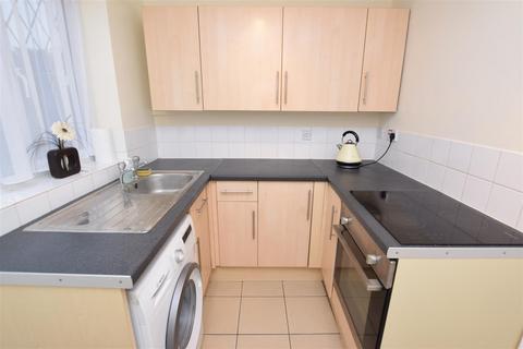 13 Leggott Way, Stallingborough, Grimsby, DN41 8BB