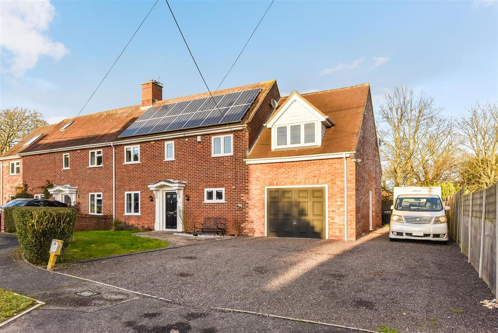 Etwall, Quarley, Andover 4 bed semidetached house for sale £535,000