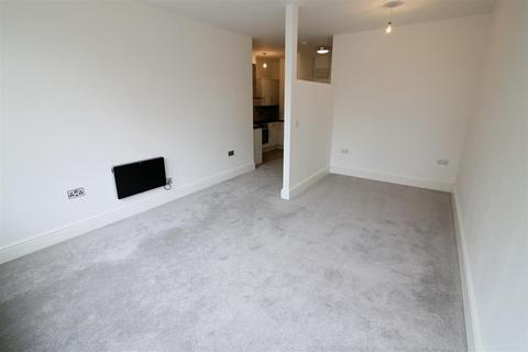 Studio for sale, Symington House, Rugby CV21