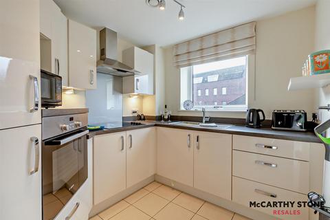 2 bedroom apartment for sale, Blake Court, Northgate, Bridgwater