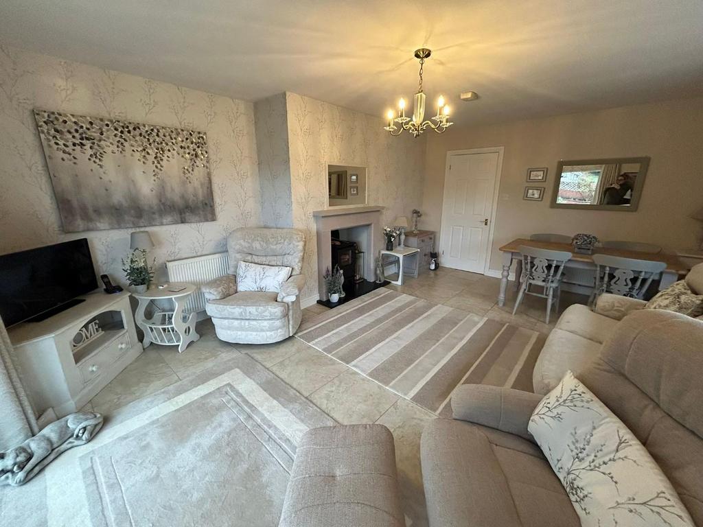 Living Room.jpg