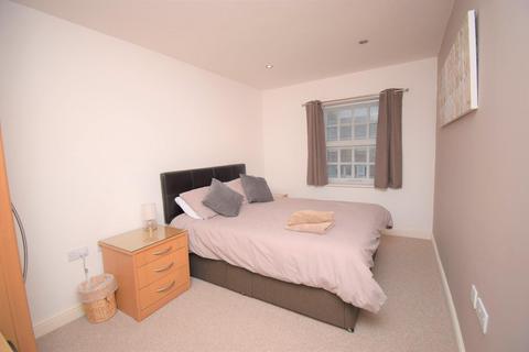 2 bedroom apartment for sale, The Oakleys, Porthmadog