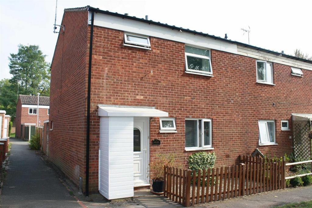 Haseley Close, Matchborough 3 bed terraced house to rent £950 pcm (£219 pw)