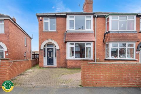 3 bedroom semi-detached house for sale, Harrowden Road, Wheatley, Doncaster