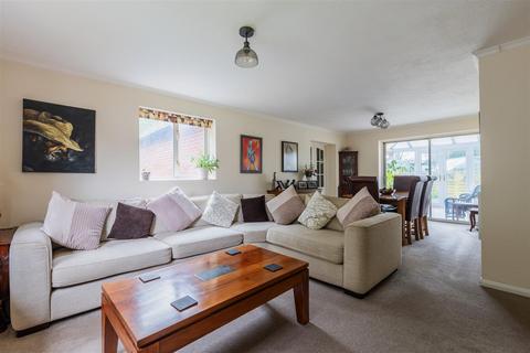 3 bedroom detached bungalow for sale, Acacia Road, Leamington Spa