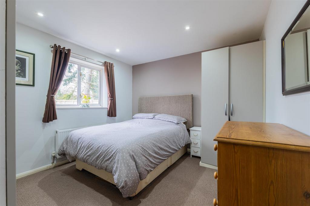 BEDROOMS-1.jpg