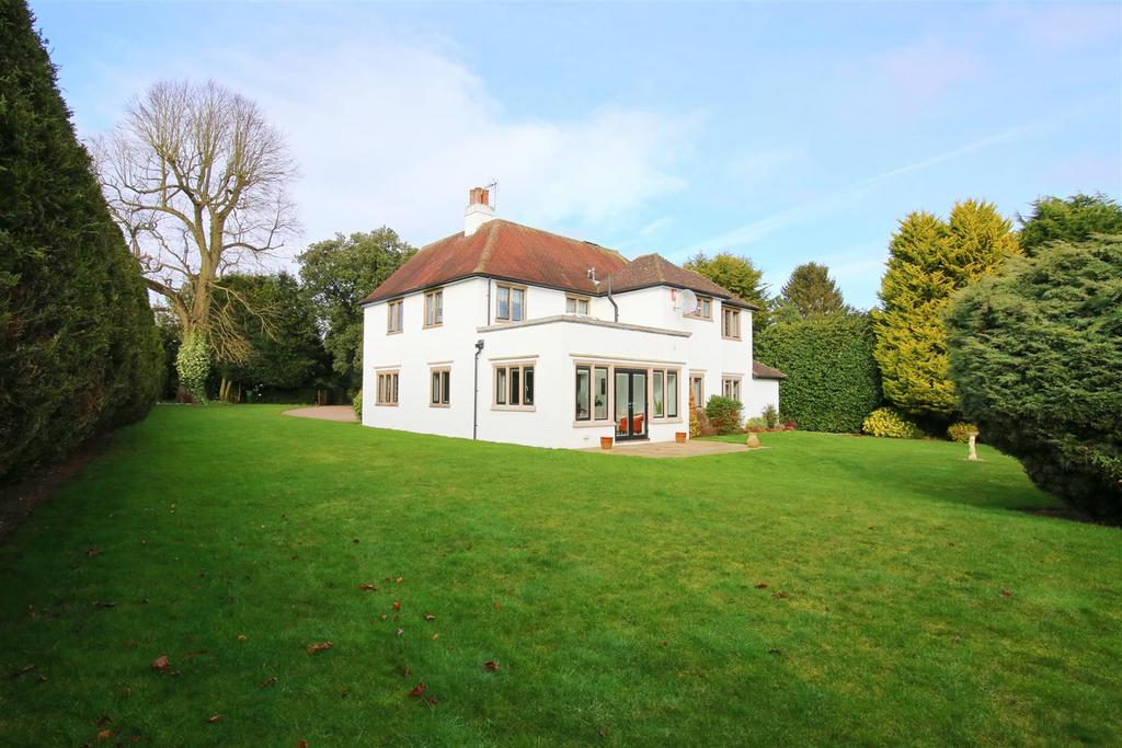 Church Walk, Bilton CV22 4 bed detached house for sale £795,000