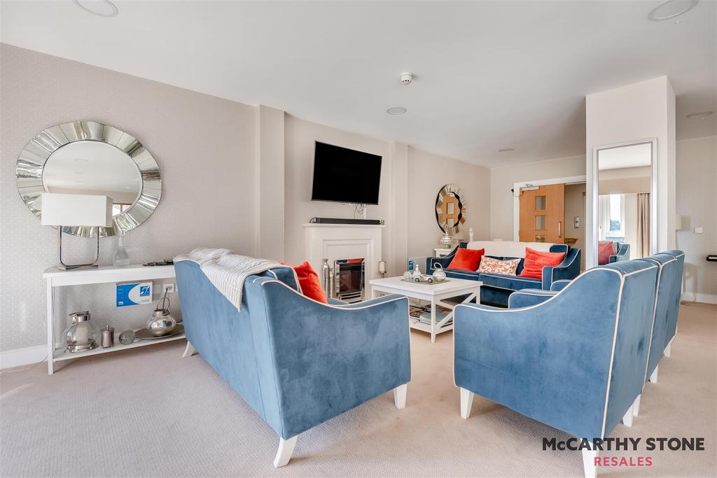 8584942-interior24.jpg