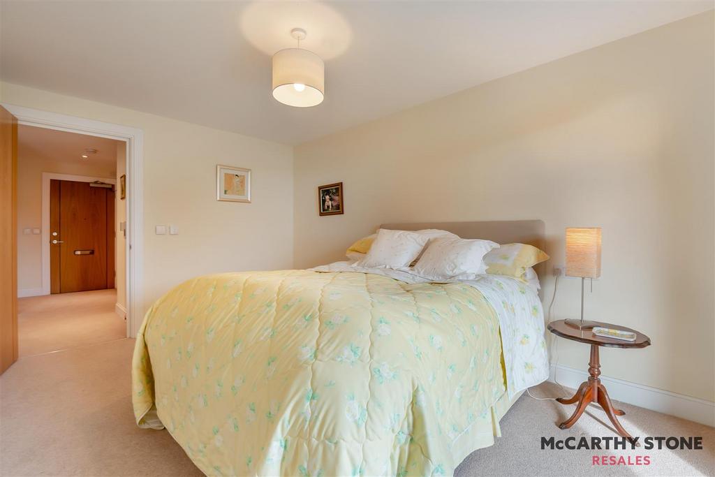 8584942-interior15.jpg