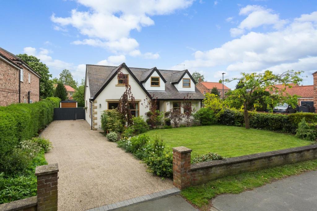 Thorpe Lane, Cawood, Selby 4 bed detached bungalow for sale £500,000