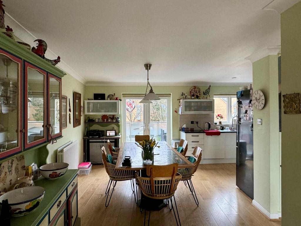 Open Plan Dining/Kitchen