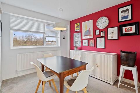 22 Beckett Walk, Beckenham, BR3 1JH