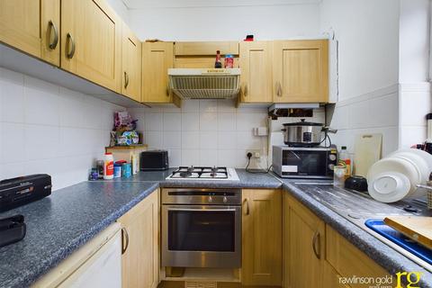 3 bedroom terraced house for sale - Rosslyn Crescent, Harrow