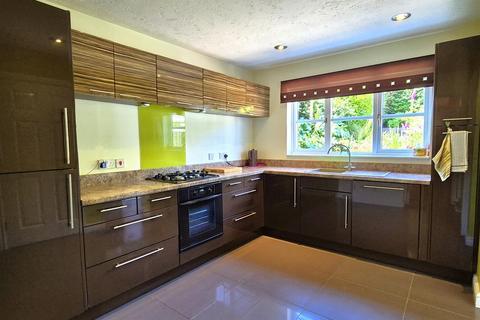 27 Hill Hay Close, Fowey, PL23 1EL