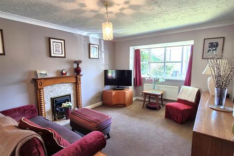 27 Hill Hay Close, Fowey, PL23 1EL