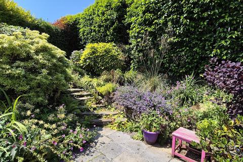 27 Hill Hay Close, Fowey, PL23 1EL