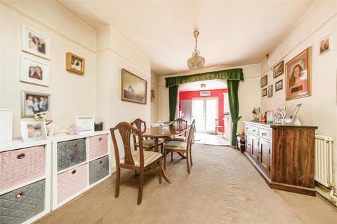 3 bedroom semi-detached house for sale, The Drive, Isleworth