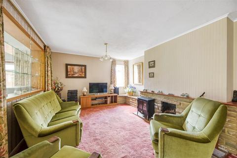 3 bedroom semi-detached house for sale, Castle Drive, Kemsing, Sevenoaks