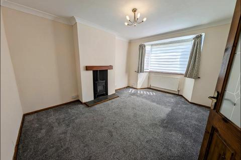 3 bedroom terraced house to rent, Rothersthorpe Road, Far Cotton, Northampton NN4