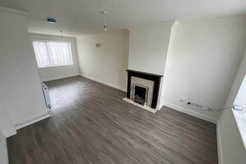 3 bedroom terraced house to rent - SOUTH WOOTTON