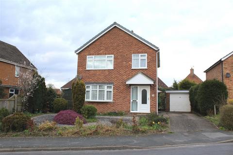 3 bedroom detached house for sale, Hill Rise, Market Weighton, York