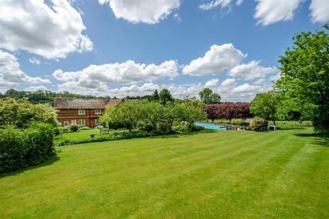Garden Cottage Chilworth Road, Albury, Guildford, GU5 9BE