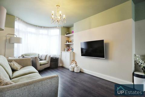 2 bedroom end of terrace house for sale, Sewall Highway, Coventry