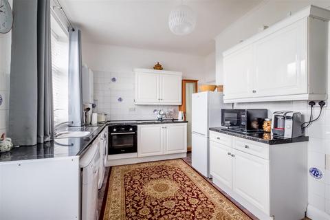 44 Lightcliffe Road, Brighouse, HD6 2HH