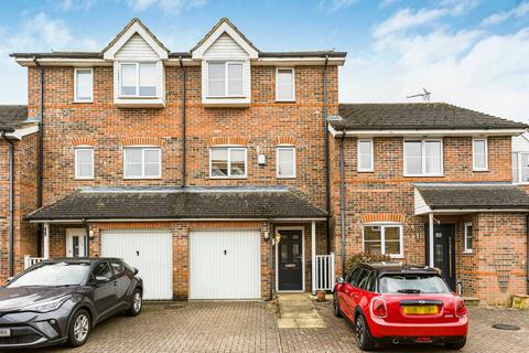 3 bedroom townhouse for sale, Mulberry Mead, Hatfield, AL10