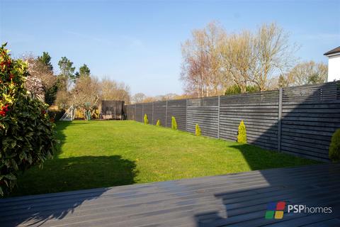 3 bedroom semi-detached house for sale, Gorgeous interiors & 125ft garden | Ditchling Road, Wivelsfield