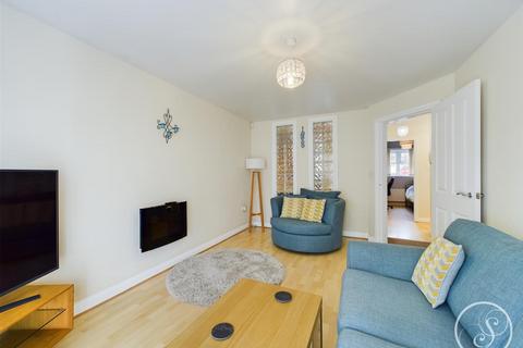 2 bedroom flat for sale, Fulneck Court, Pudsey