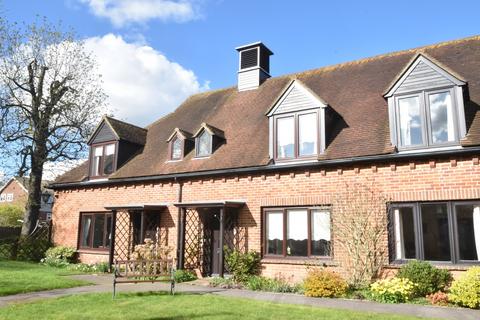 2 bedroom retirement property for sale, Atwater Court, Lenham, Maidstone, ME17