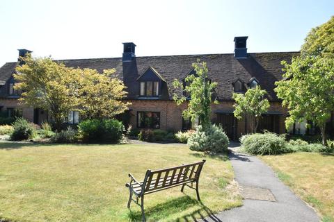 2 bedroom retirement property for sale, Atwater Court, Lenham, Maidstone, ME17