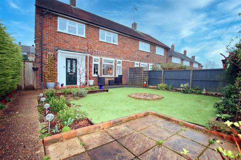 3 bedroom semi-detached house for sale, Stilton Path, Borehamwood