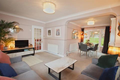 6 Stilton Path, Borehamwood, WD6 5BU