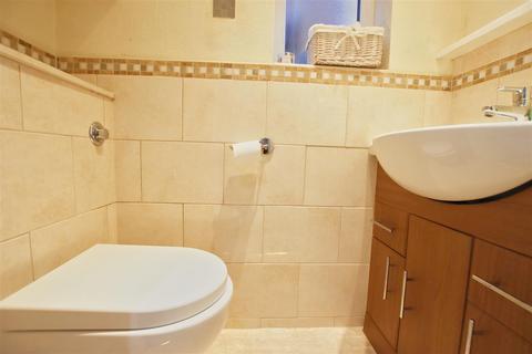 6 Stilton Path, Borehamwood, WD6 5BU