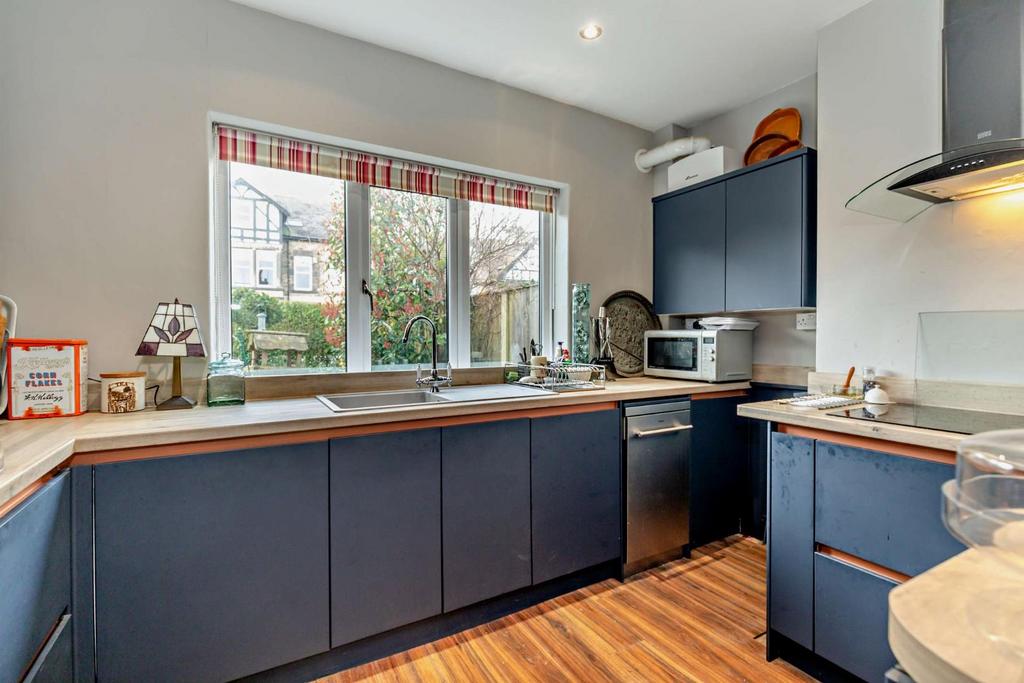 8588227-interior15-800.jpg