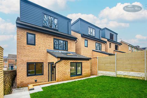 18 Spoonhill Road, Sheffield, S6 5PA