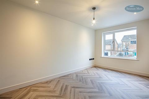 18 Spoonhill Road, Sheffield, S6 5PA