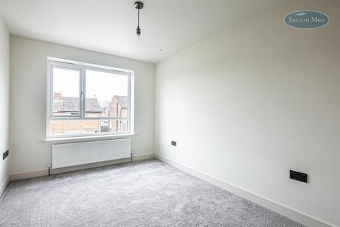 18 Spoonhill Road, Sheffield, S6 5PA