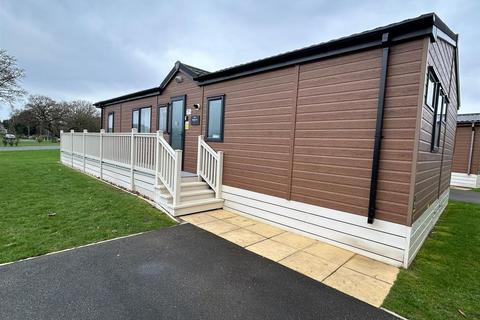 2 bedroom house for sale, Allerthorpe Golf & Country Park, York