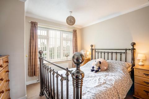 3 bedroom detached house for sale, Highthorn Road, Huntington, York